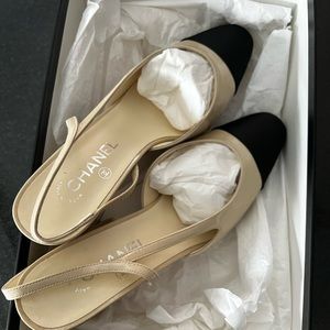 Chanel kitten heels